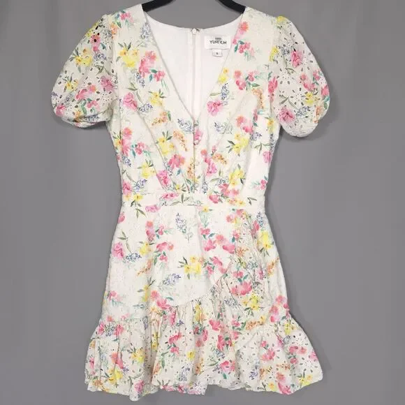 NWOT YUMI KIM Mini Dress Size 0 Be The One Floral Eyelet Cotton Mulberry Ivory